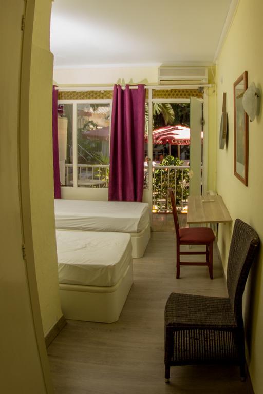 Hostal Alce Playa de Palma  Extérieur photo