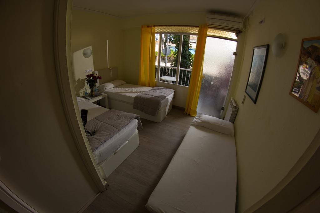Hostal Alce Playa de Palma  Extérieur photo